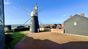 Photo 24- click for photo gallery